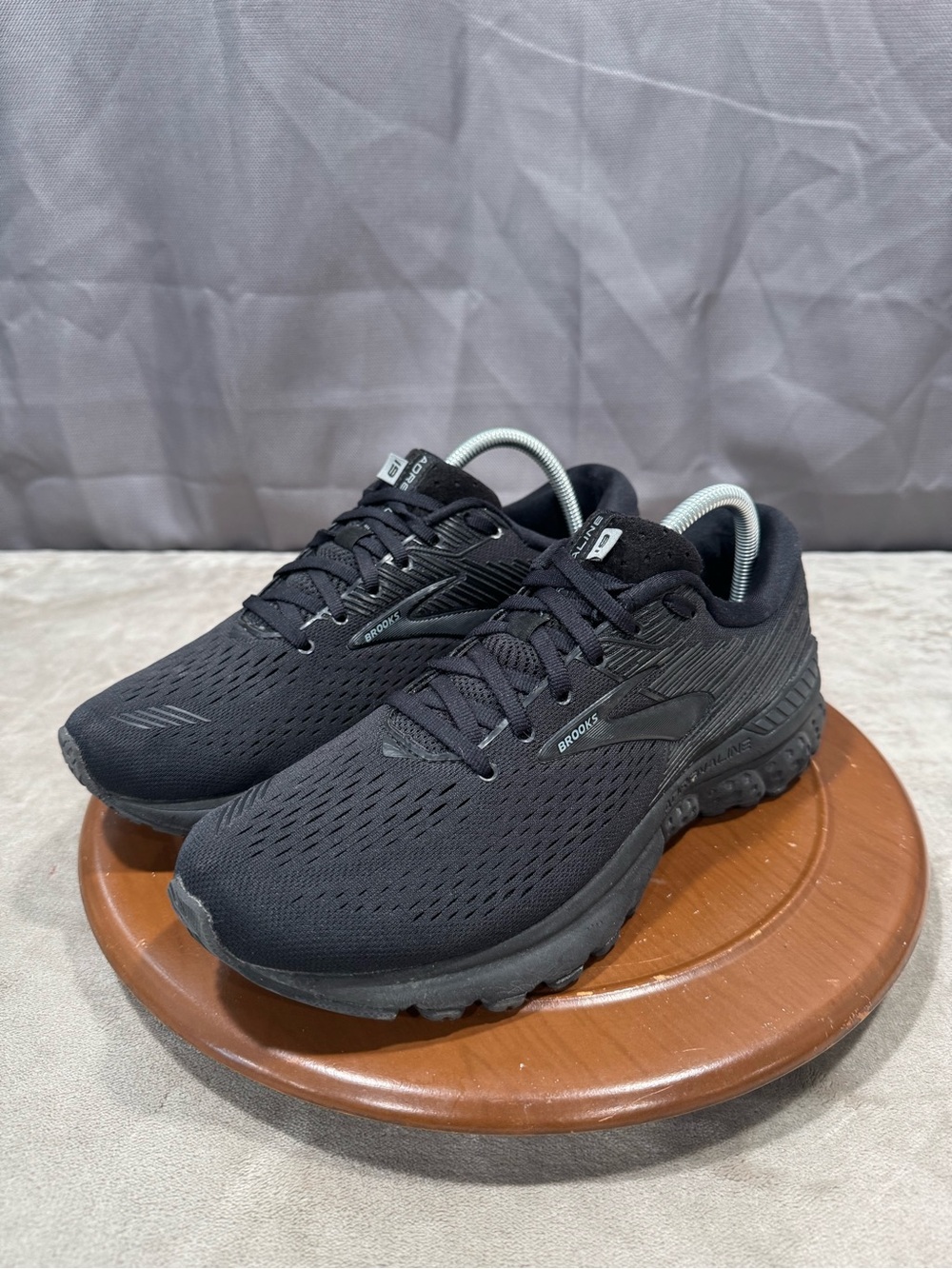 Brooks Adrenaline 19 Women's Running Sneakers
